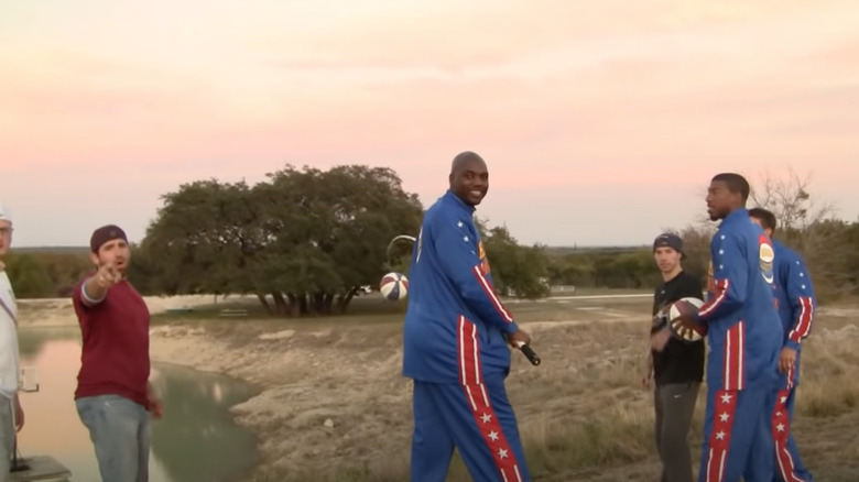 Dude Perfect with the Harlem Globetrotters 