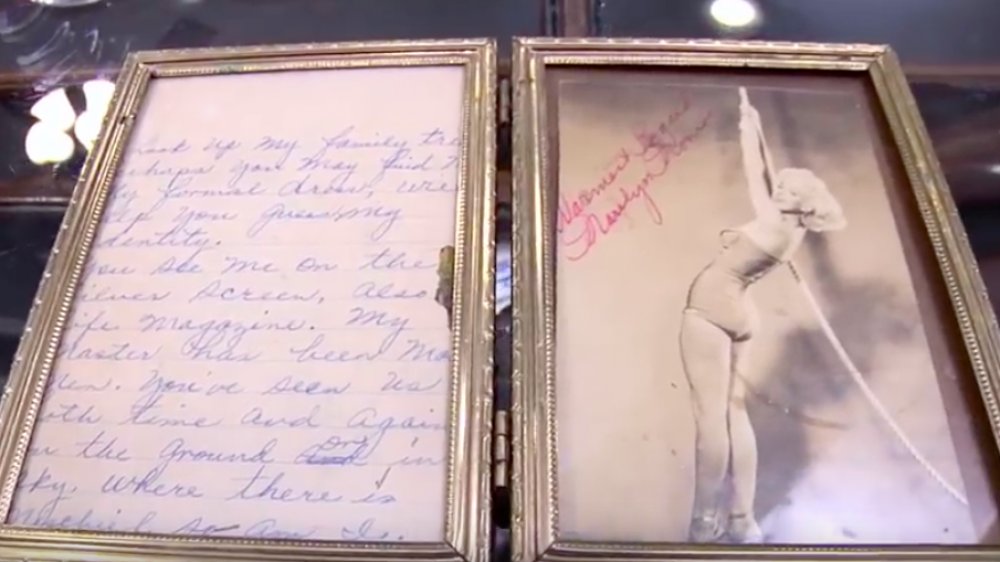 Marilyn Monroe autograph on Pawn Stars