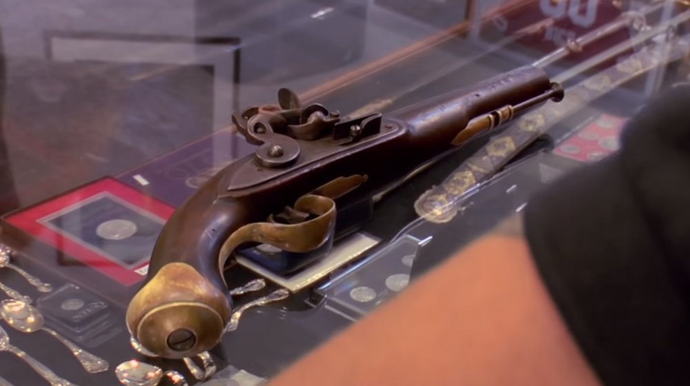 Flintlock pistol on Pawn Stars 