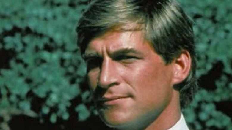 Simon MacCorkindale