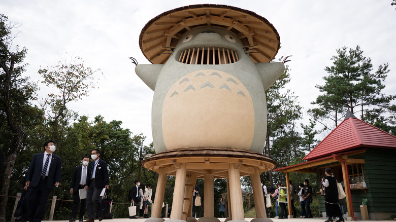 Totoro statue at Ghibli Park