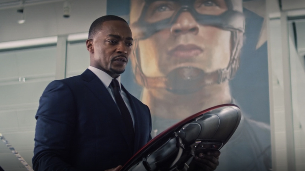 Sam Wilson holding the shield