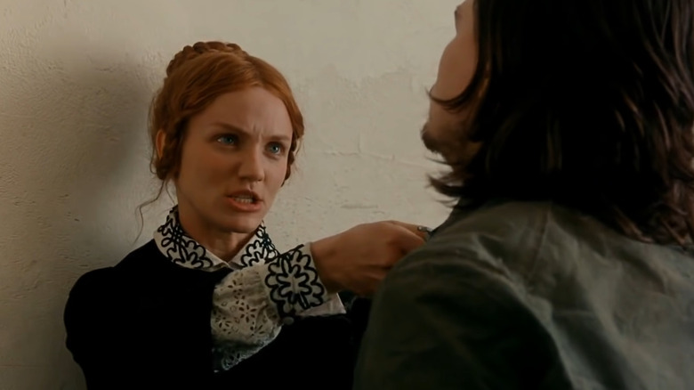 Jenny scowling in Gangs of New York