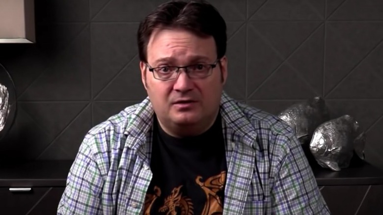 Brandon Sanderson addressing fans