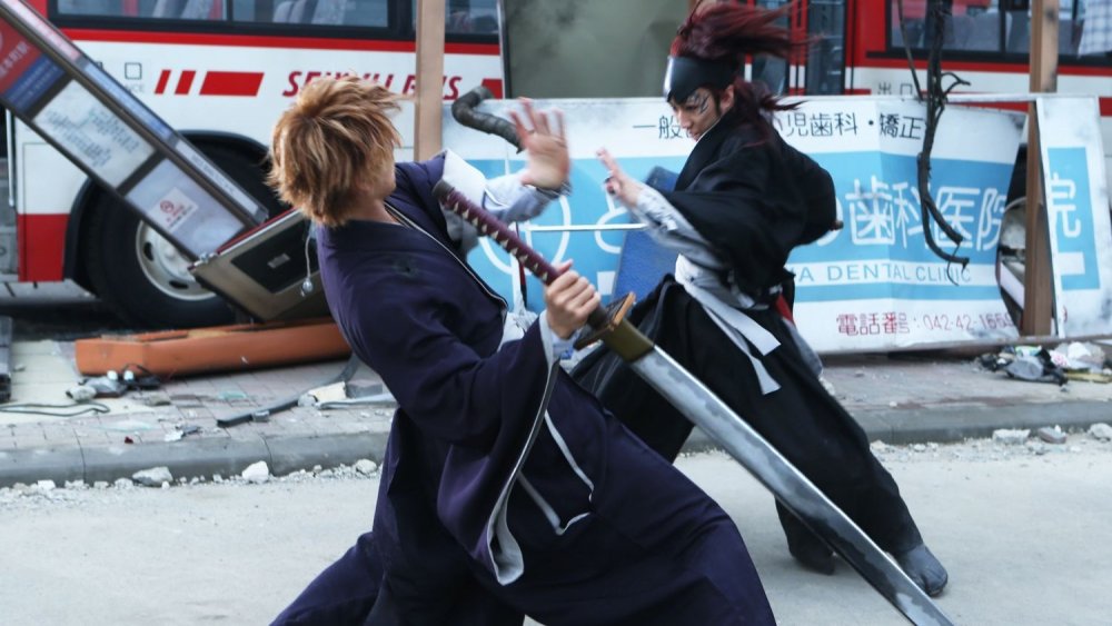 Sota Fukushi as Ichigo and Taichi Saotome as Renji in Bleach