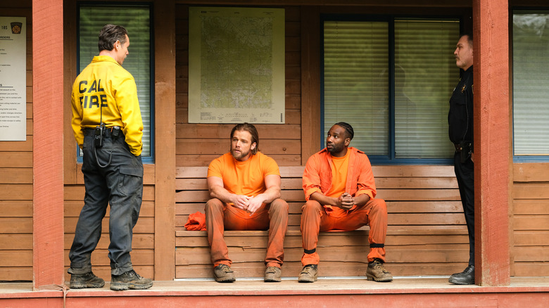 Manny talks to Bode and Freddy on porch