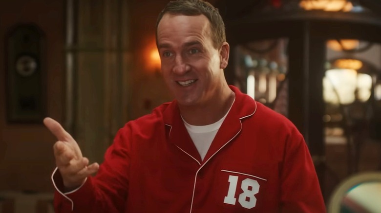 Peyton Manning The Santa Clauses cameo