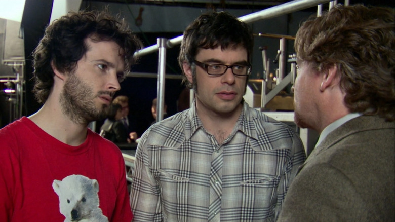 Bret and Jemaine talking to Murray