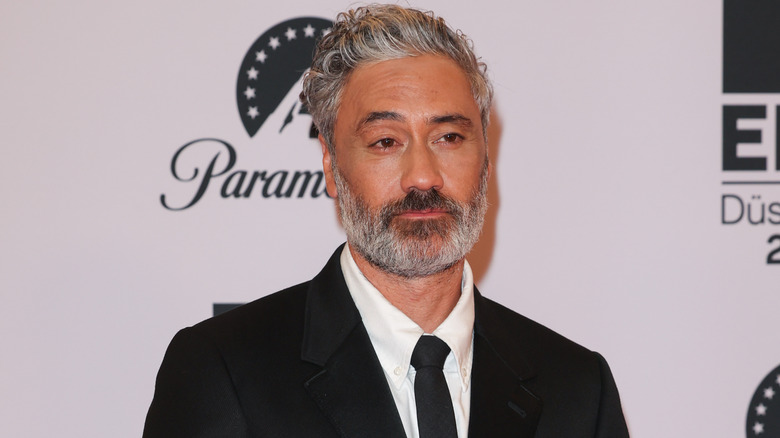 Taika Waititi on red carpet