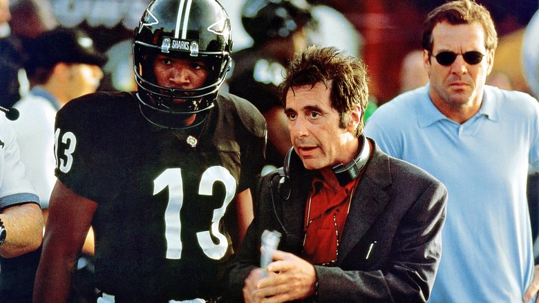 Al Pacino and Jamie Foxx on sideline Any Given Sunday