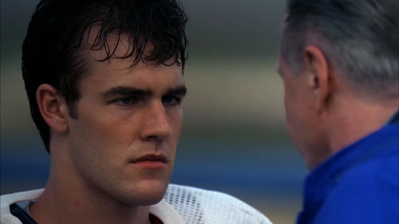 James Van Der Beek and coach argue in Varsity Blues