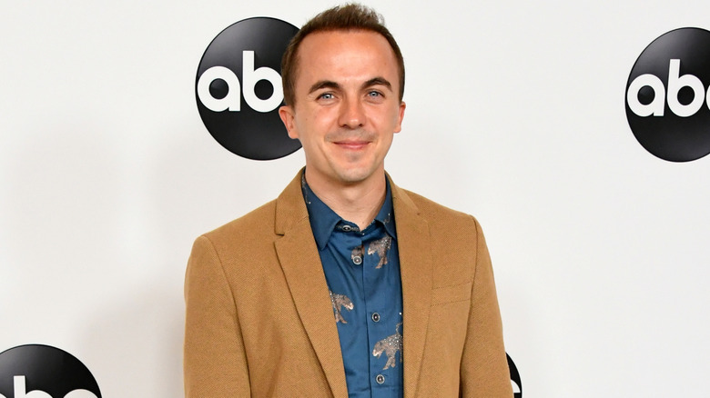 Frankie Muniz on red carpet