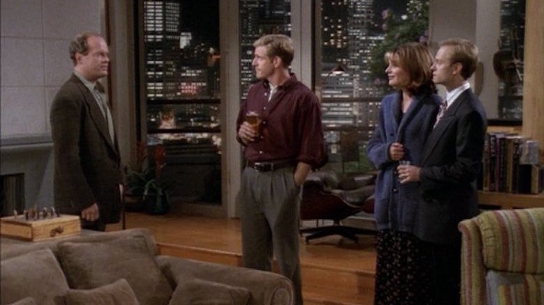 Frasier, Niles and Daphne greet Clive 