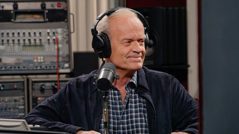 Frasier hosting his radio show