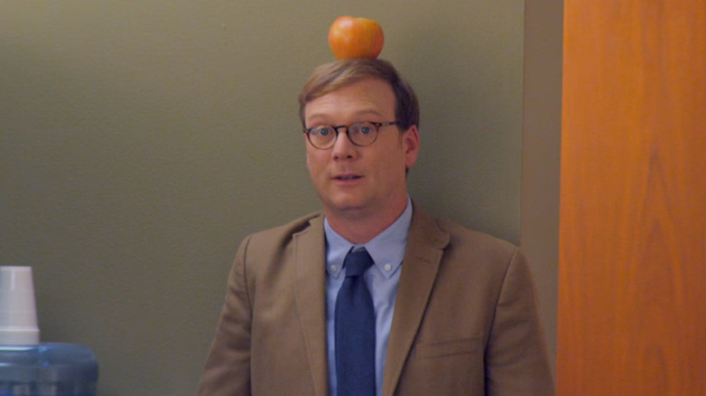 Forrest MacNeil apple on head