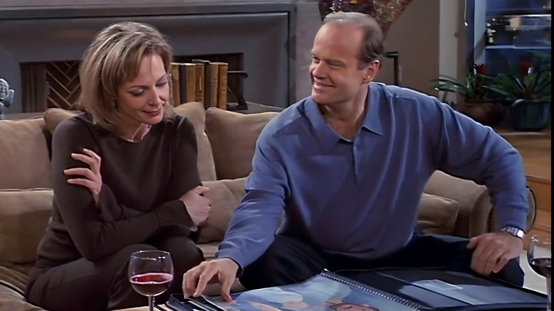 Frasier smiling at Susanna