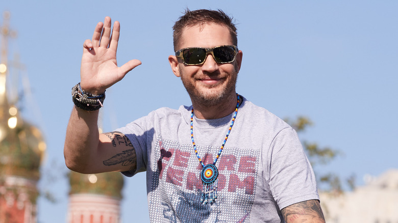 Tom Hardy waving