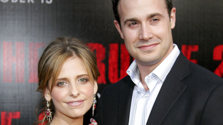 Freddie Prinze Jr Defends Wife Sarah Michelle Gellar Over Buffy The Vampire Slayer Drama 3377