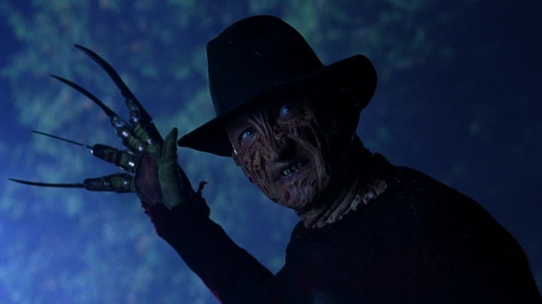 Freddy holds up his claw