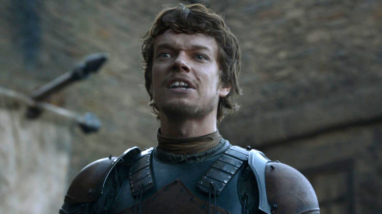 Theon Greyjoy rallies his troops