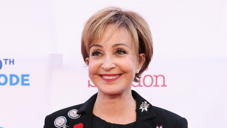 Annie Potts smiling