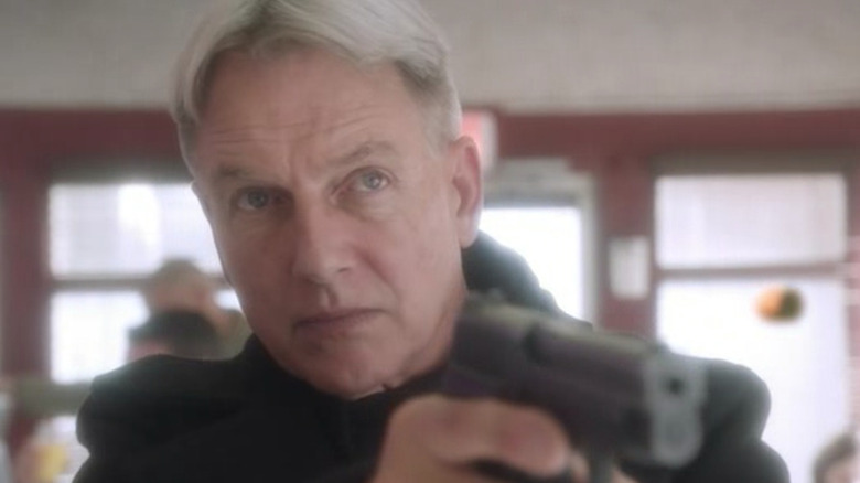 Leroy Jethro Gibbs NCIS gun bullet time