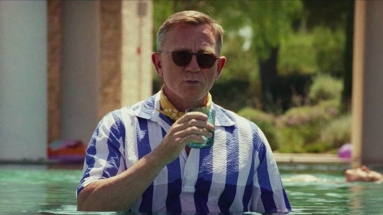 Daniel Craig appears as Benoit Blanc 