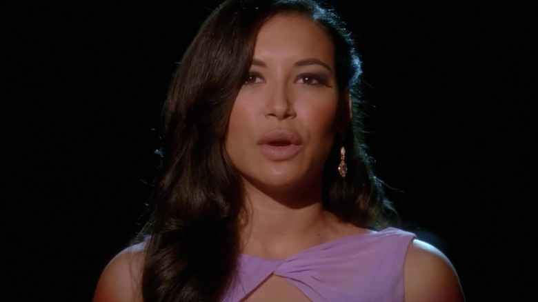 Santana Lopez singing in darkness