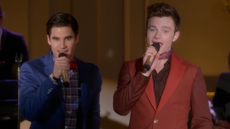 Kurt and Blaine sing