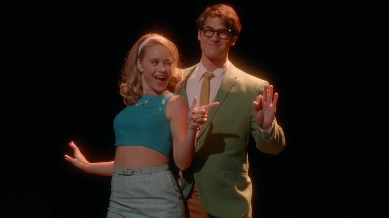 Retro Kitty and Blaine dancing