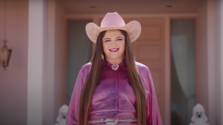 Meg Stalter in Google x Barbie commercial