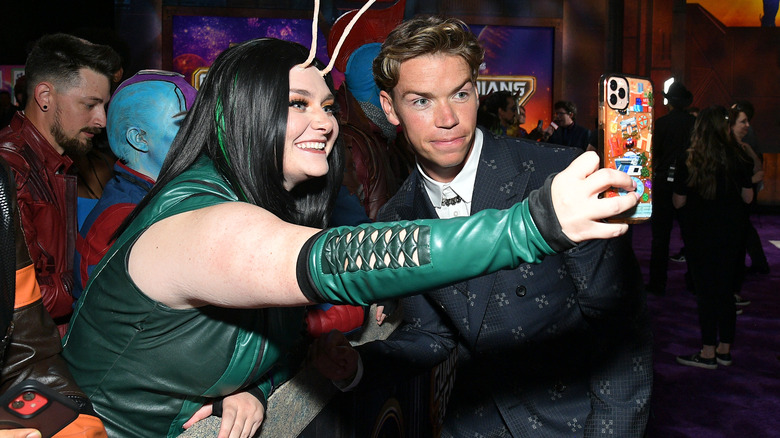 Will Poulter takes a selfie with a fan dressed as Mantis 