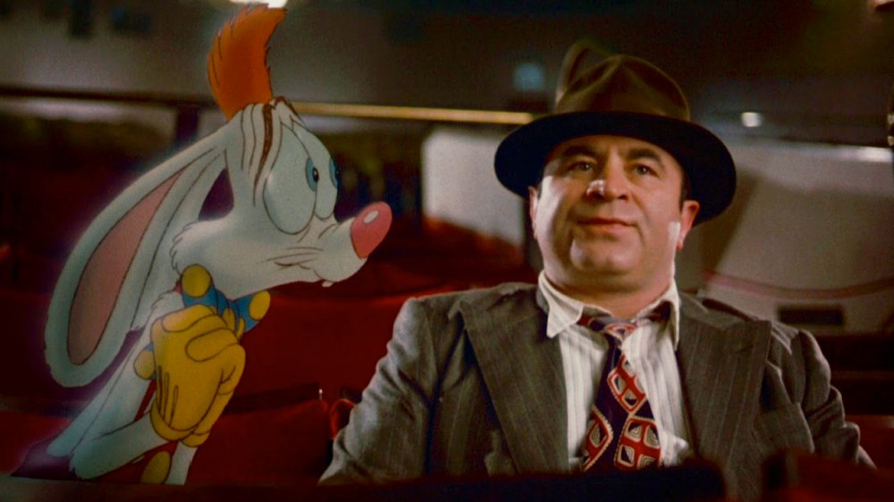 Bob Hoskins as Eddie Valiant and Roger Rabbit in Who Framed Roger Rabbit