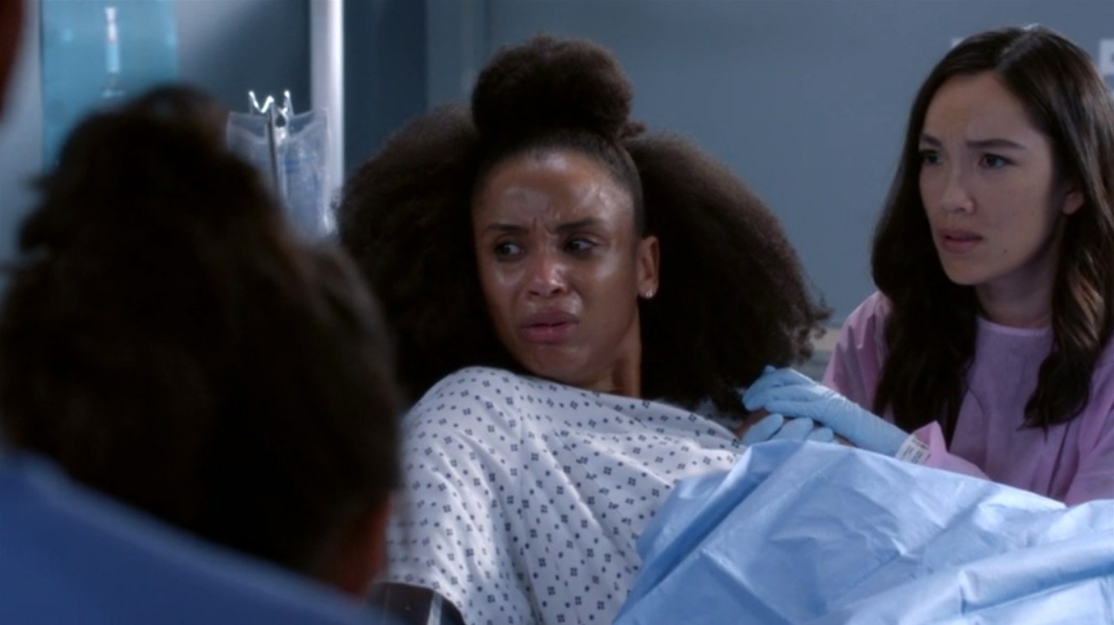 Grey S Anatomy S19 S Lion King Scene Is Giving Fans Musical Episode Flashbacks