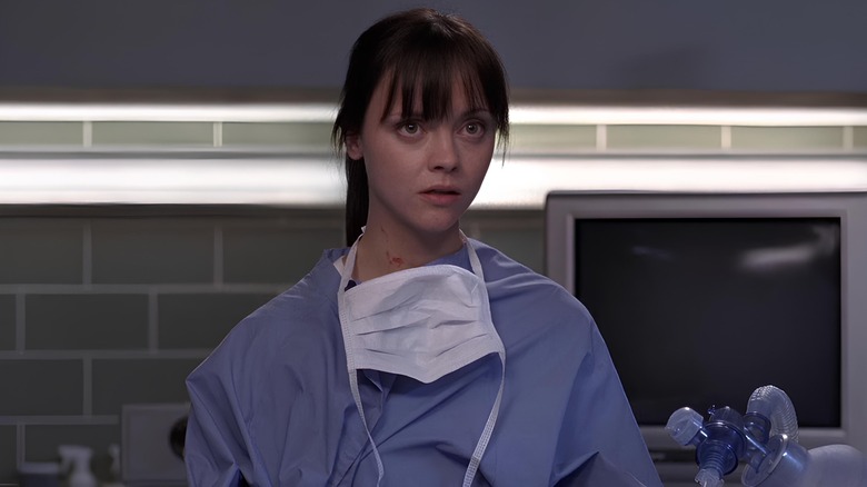 https://www.looper.com/img/gallery/greys-anatomy-who-does-christina-ricci-play-in-season-2-what-happens-to-her/intro-1691793619.jpg