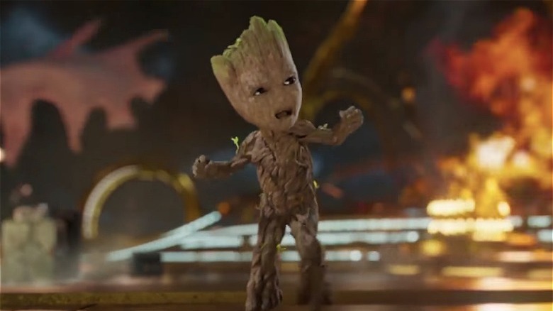 Baby Groot dancing