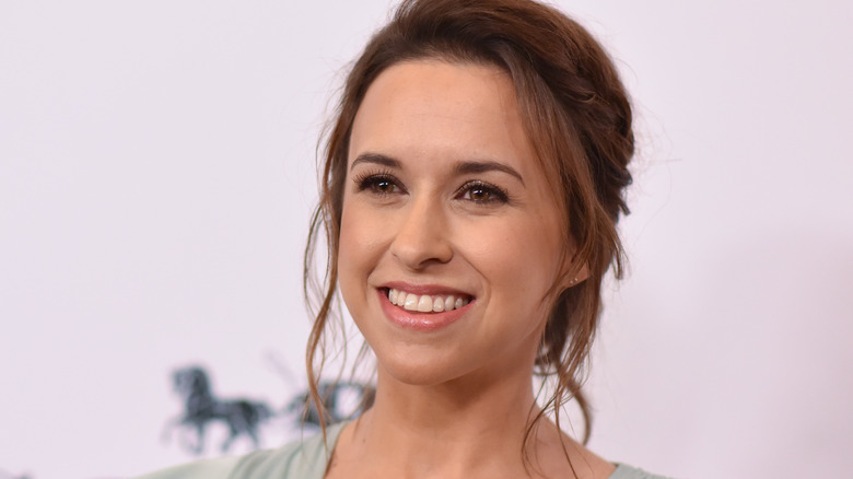 Lacey Chabert smiling