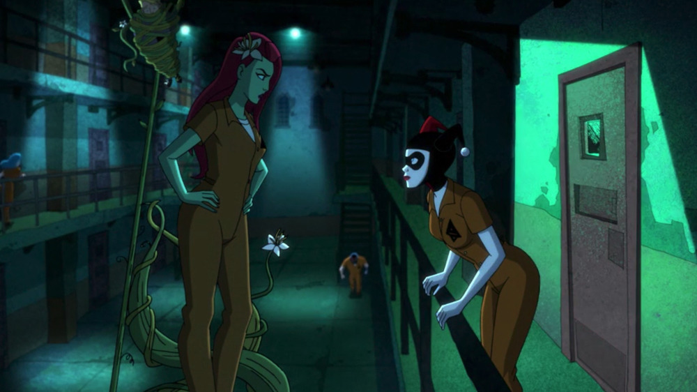 Harley faces Ivy in Arkham