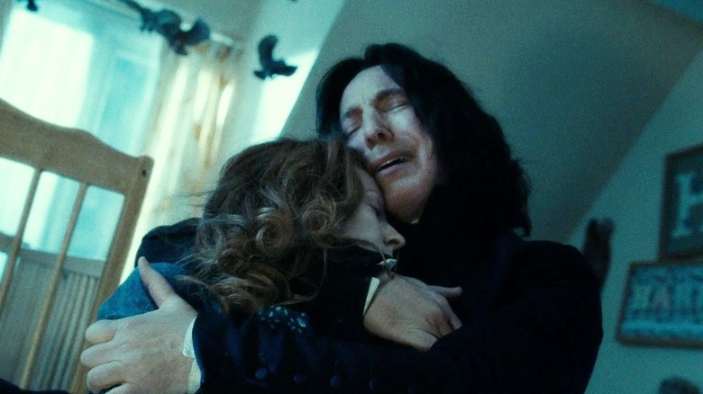 Snape hugs Lily Harry Potter