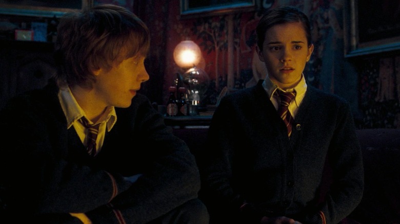 Ron and Hermione talking