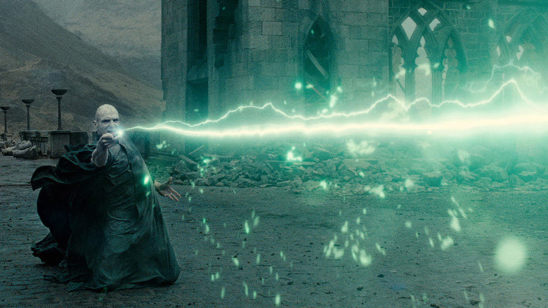 Voldemort fighting Harry Potter