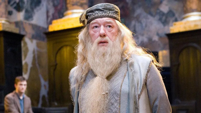 Dumbledore no glasses looking scared