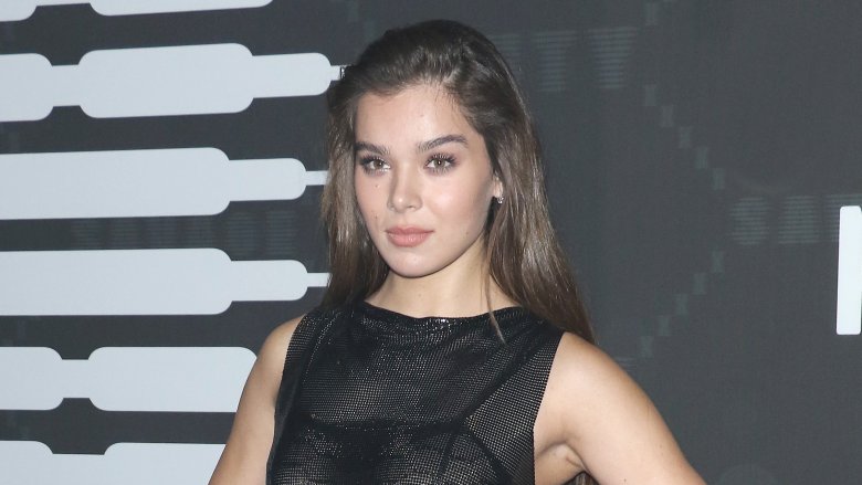 Hailee Steinfeld