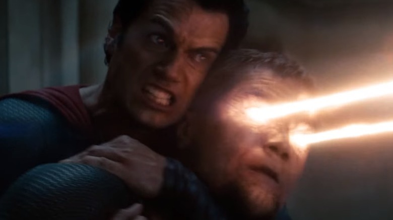 Superman with Zod in a chokehold 