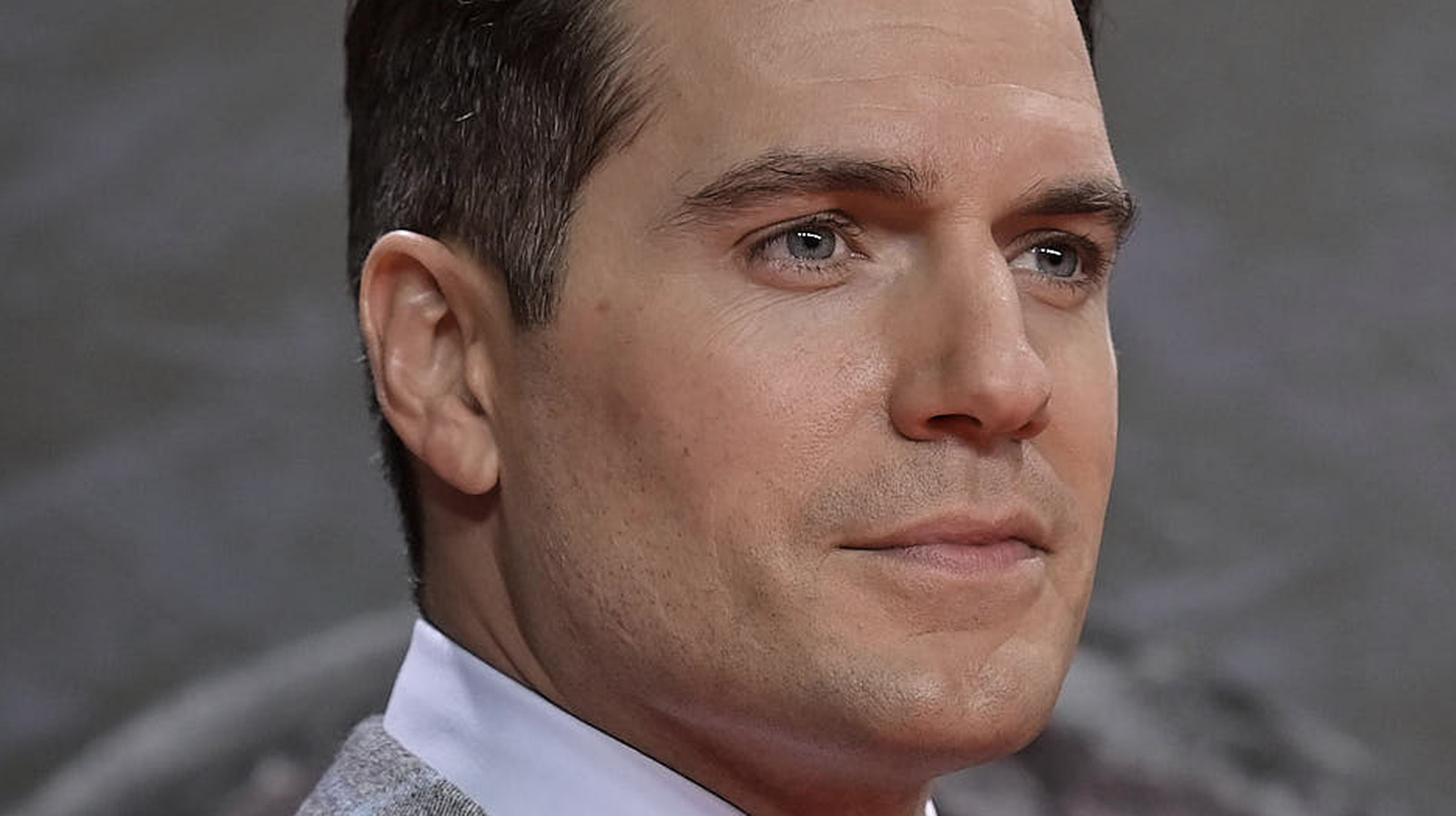 Henry Cavill Responds To Hyperion Rumors