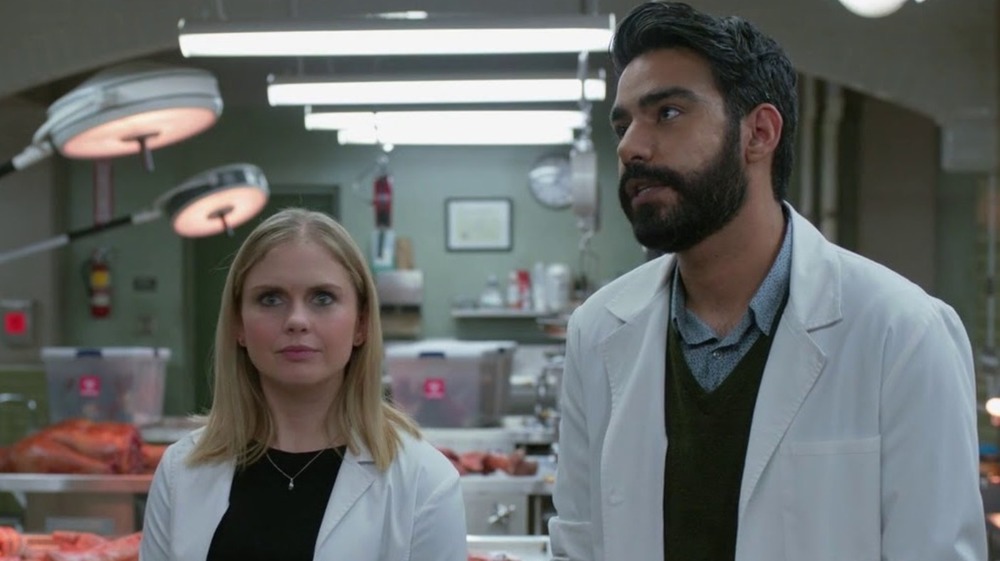 Liv and Ravi talk in the lab on iZombie