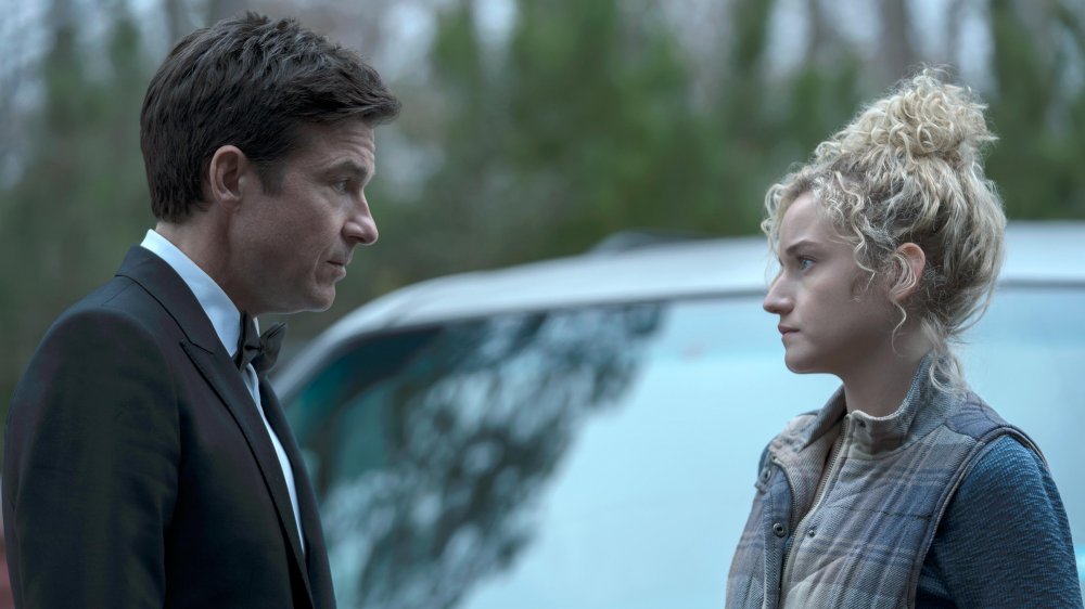 Jason Bateman and Julia Garner in Ozark