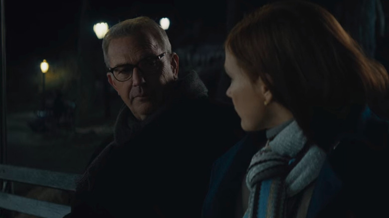 Kevin Costner acting with Jessica Chastain