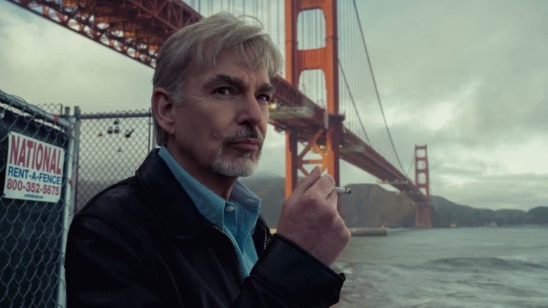 Billy Bob Thornton smoking