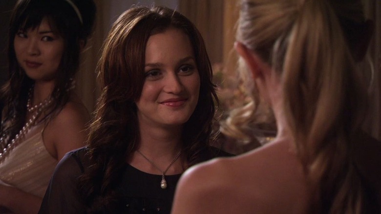 Blair talks to Jenny on Gossip Girl